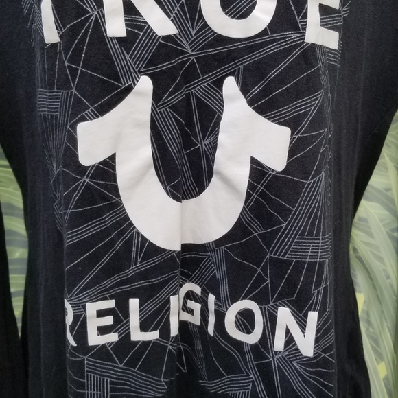 True Religion Tee - Picture 2 of 4